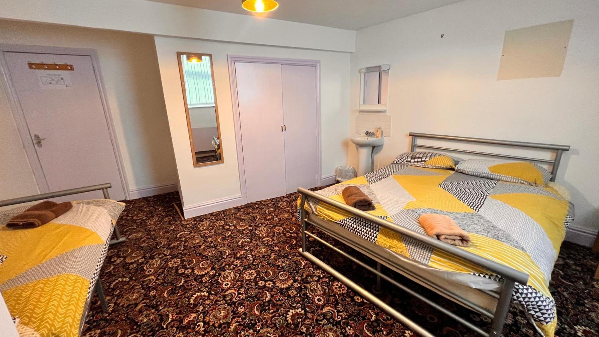 Castle Lodge Guest House 86-88 Sheil Rd L6 3Af Liverpool Luaran gambar