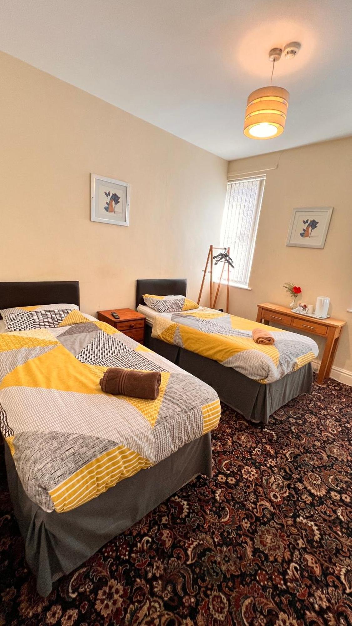 Castle Lodge Guest House 86-88 Sheil Rd L6 3Af Liverpool Luaran gambar