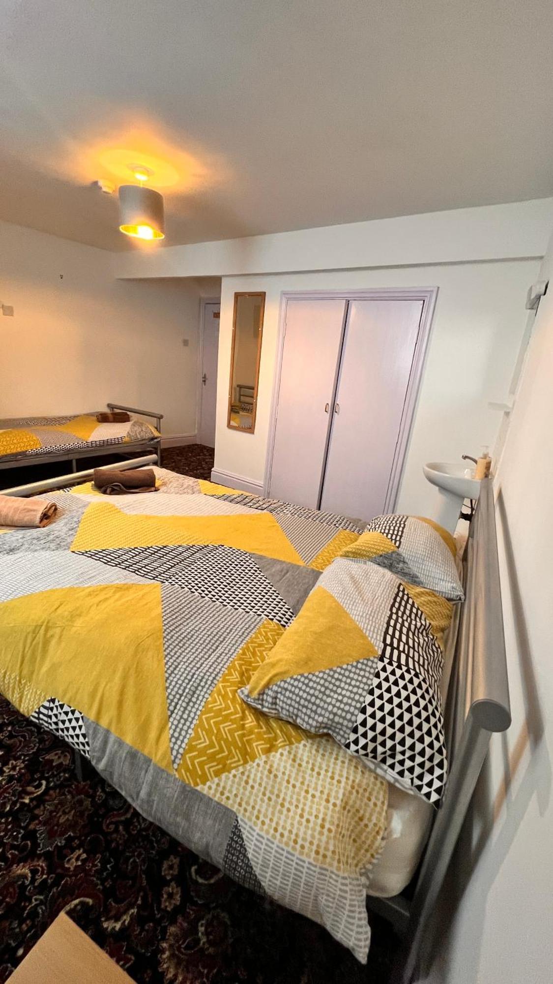 Castle Lodge Guest House 86-88 Sheil Rd L6 3Af Liverpool Luaran gambar