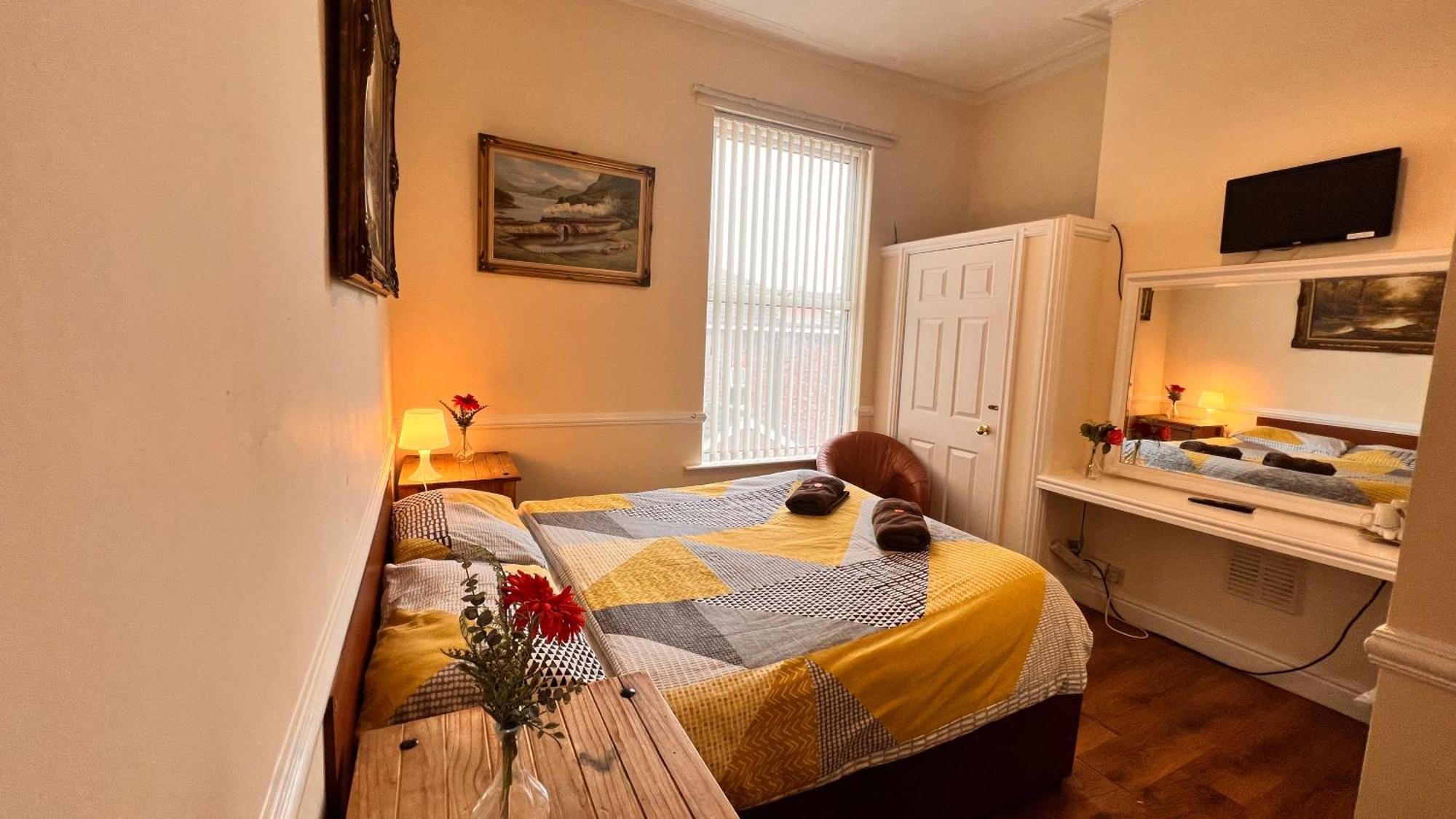 Castle Lodge Guest House 86-88 Sheil Rd L6 3Af Liverpool Luaran gambar
