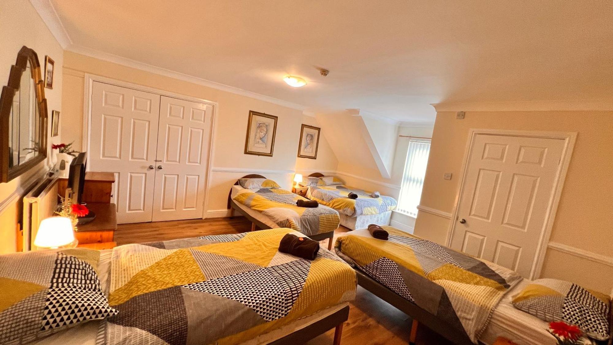 Castle Lodge Guest House 86-88 Sheil Rd L6 3Af Liverpool Luaran gambar