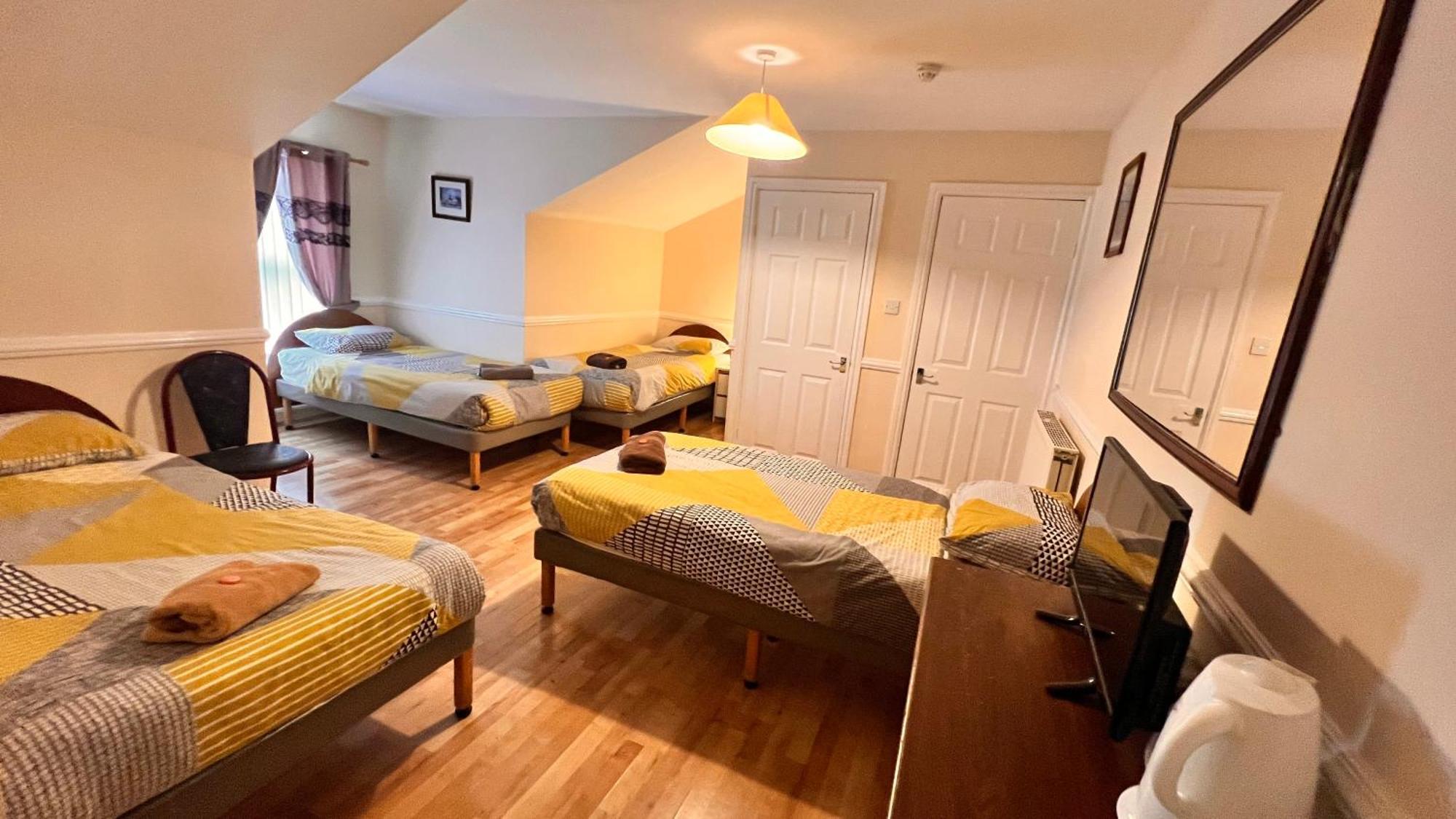 Castle Lodge Guest House 86-88 Sheil Rd L6 3Af Liverpool Luaran gambar