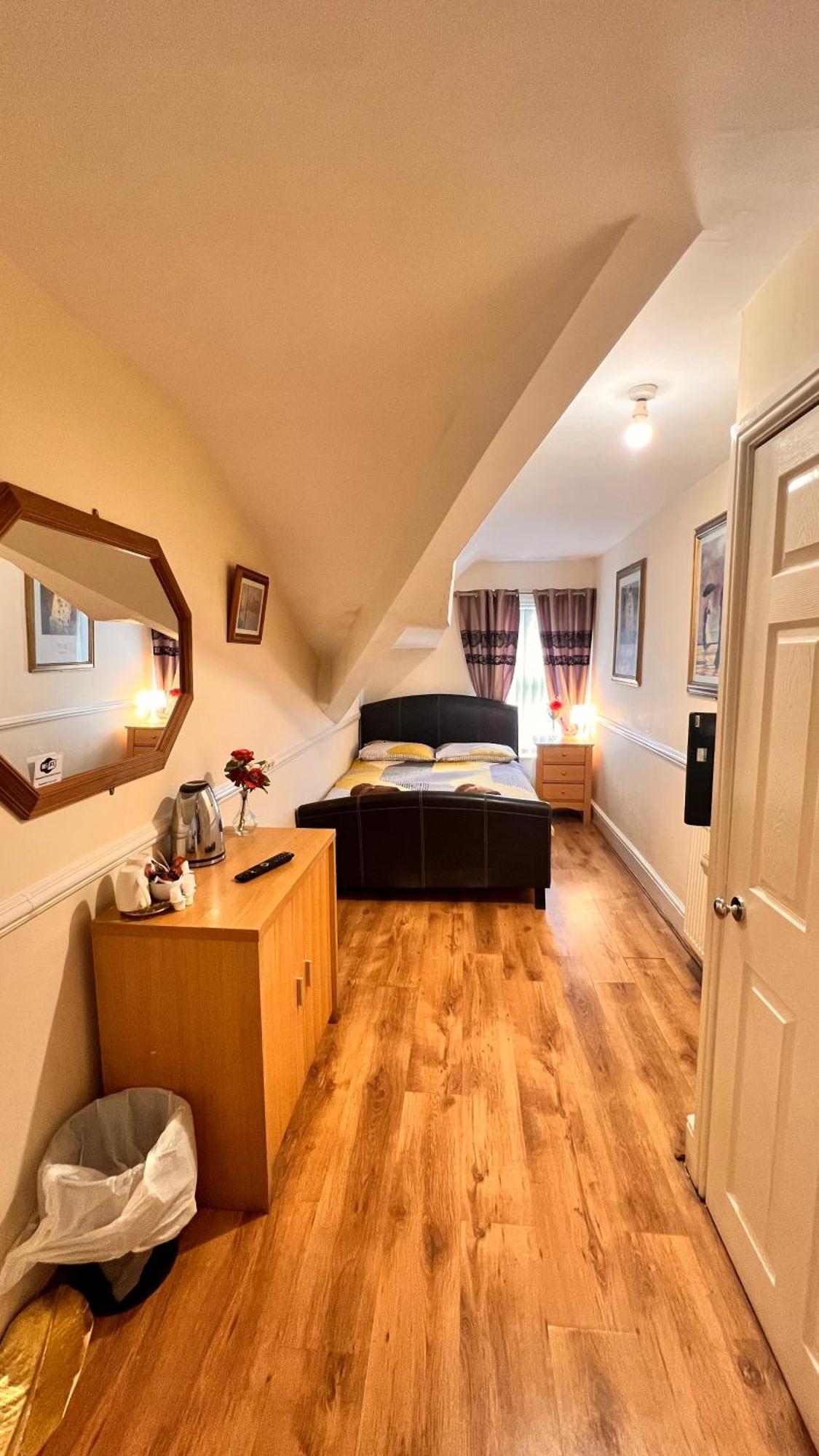 Castle Lodge Guest House 86-88 Sheil Rd L6 3Af Liverpool Luaran gambar