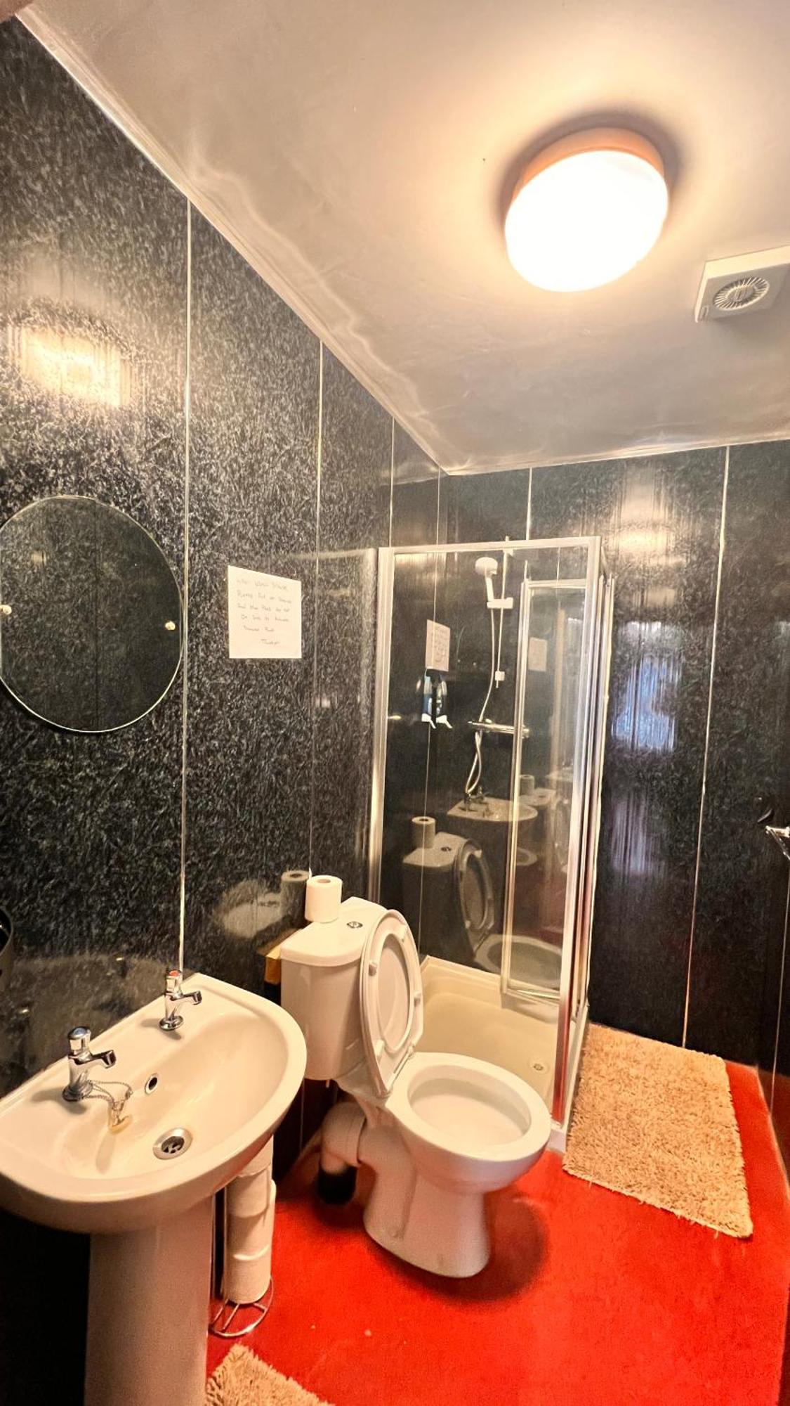 Castle Lodge Guest House 86-88 Sheil Rd L6 3Af Liverpool Luaran gambar